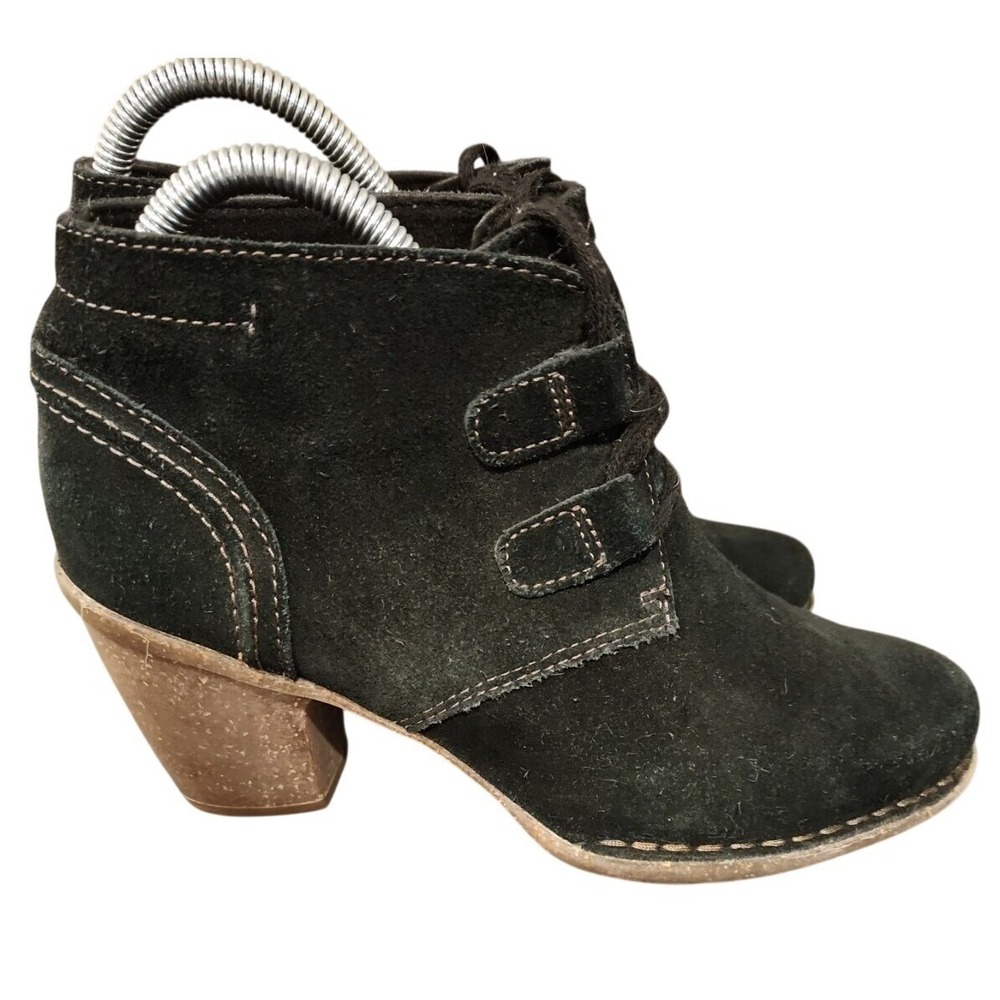 Clarks‎ Boots Womens 9 Suede Y2K Model Off Duty boho Fairycore Witchy streetwear